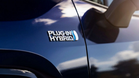 Sự hồi sinh bất ngờ của xe PHEV