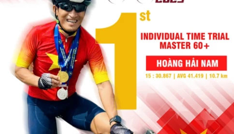 Dù bị cháy xe, thi đấu bằng xe mượn, tay đua Việt Nam vẫn giành huy chương vàng châu Á