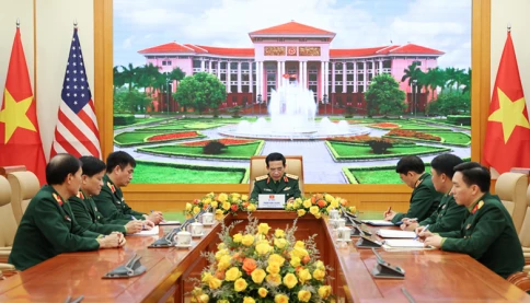 Đại tướng Phan Văn Giang mời tân Bộ trưởng Quốc phòng Hoa Kỳ sang thăm chính thức Việt Nam