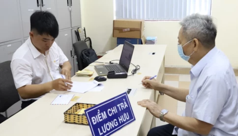 Từ 7/2025, 2 nhóm đối tượng được nghỉ hưu sớm không bị trừ tỉ lệ lương hưu