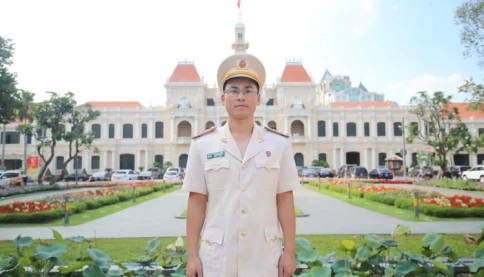 Hot! Điều tra viên vụ tiếp viên xách ma túy được đề cử Gương mặt trẻ tiêu biểu