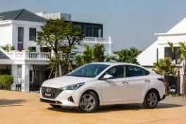Hyundai Accent đời cũ giảm giá khủng, quyết xả hàng tồn tại đại lý