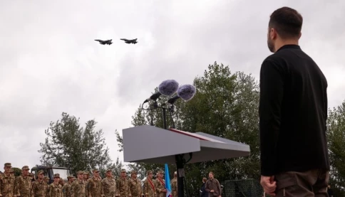 "Quân ta bắn quân mình": Máy bay F-16 của Ukraine bị Ukraine bắn hạ