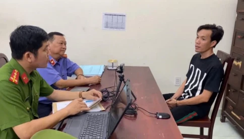 Tạm giam người đàn ông ghẹo cô gái, phá quán ăn ở TPHCM