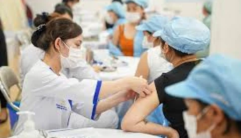 Tại sao hiện giá vắc xin cúm A liên tục tăng?