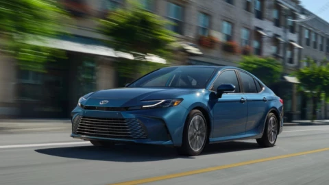 Toyota vẫn là "vua"