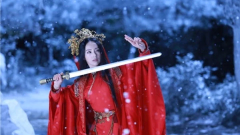 Trong kiếm hiệp Kim Dung, cứ nữ nhân nào võ công cao cường thì sẽ gặp bi kịch về tình yêu