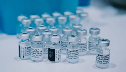 Chuyên gia Đại học Yale xác nhận vắc-xin COVID-19 của Pfizer có tác dụng phụ, thậm chí còn có những thay đổi về mặt sinh học