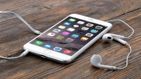 Đã đến lúc smartphone có hai cổng USB-C