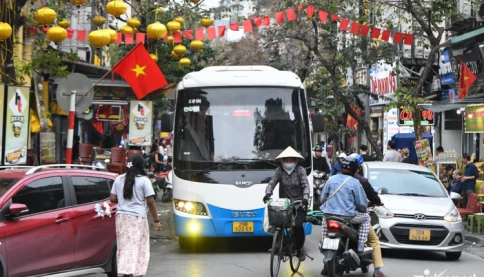 4 điểm trung chuyển khi Hà Nội cấm ô tô trên 16 chỗ vào phố cổ