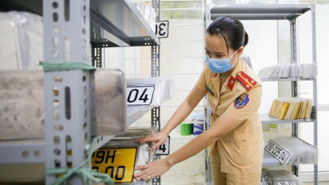 Lộ diện biển số siêu đẹp, nhưng dính kiếp hồng nhan bạc phận