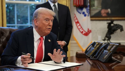 Trump nói Hoa Kỳ có thể dỡ bỏ lệnh trừng phạt Nga