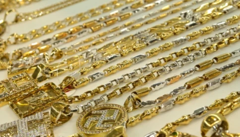 Vì sao giá vàng bất ngờ "quay xe", giảm sâu?