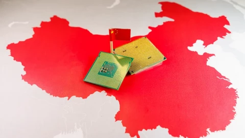 Để mua được chip Mỹ, các công ty Trung Quốc lại giở "tuyệt chiêu" xưa như Trái Đất này