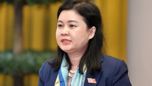 Tại sao khi bỏ cấp huyện thì phải sửa Hiến pháp?