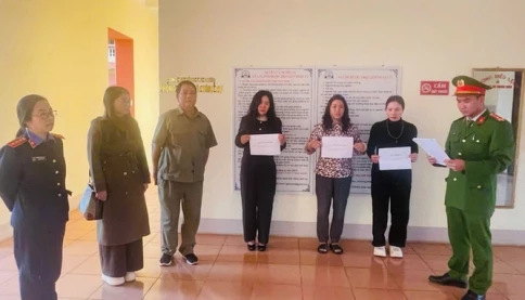 Bắt khẩn cấp 3 phụ nữ nổ 'chạy án', chiếm đoạt gần 1 tỉ đồng