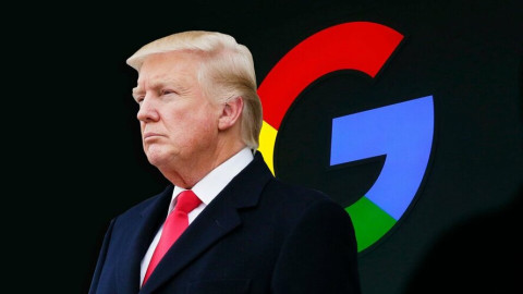 Ông Trump vừa dọa "đóng cửa" vừa kêu gọi mọi người "tránh xa" Google