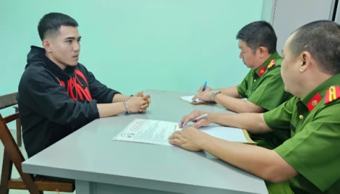 Buồn hết cả người: Vụ khiêng quan tài ở chợ Bến Thành để thu hút, bán hàng tik tok