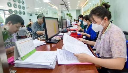 Bỏ cấp huyện, Chủ tịch UBND xã, phường có thêm nhiệm vụ quyền hạn gì?