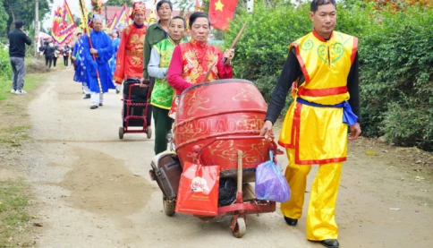 Ngọn lửa bất diệt bên dòng sông Hồng từ hơn 700 năm trước