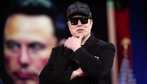 Elon Musk sỉ nhục Ngoại trưởng Ba Lan Radoslaw Sikorski