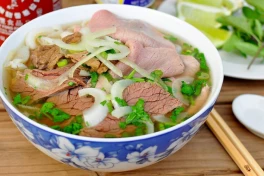 Món phở nổi tiếng thế giới của Việt Nam có nguồn gốc từ đâu? Lịch sử của phở