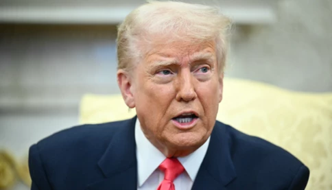 Ông Trump gọi xung đột Nga - Ukraine là ‘cuộc tắm máu kinh hoàng’, đe dọa trừng phạt ‘tàn khốc’ nếu Nga không ngừng bắn