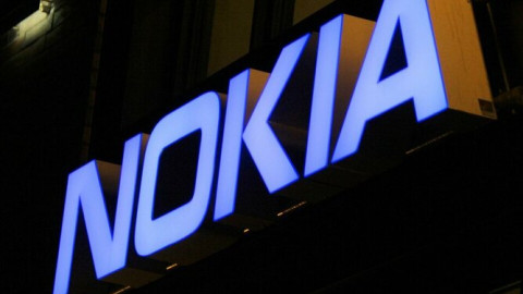 Liệu Intel có đang đi vào vết xe đổ của Nokia, Blackberry 1 thời?