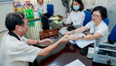 Bộ Nội vụ đề xuất mở rộng đối tượng hưởng chính sách nghỉ hưu trước tuổi theo Nghị định 178