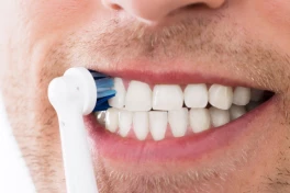Kinh nghiệm chọn mua bàn chải điện, 4 mẫu bàn chải điện đáng chú ý cho người mới bắt đầu