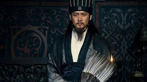 Tại sao La Quán Trung để Gia Cát Lượng mắc sai lầm nhiều lần sau này?