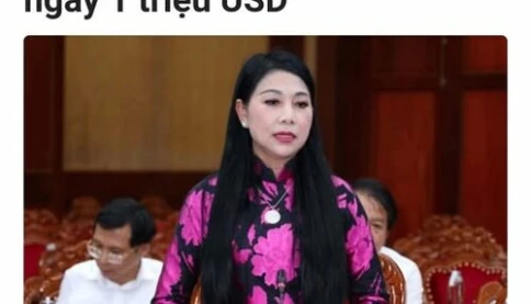 Đấy là bà chị mới giơ một ngón tay thôi !