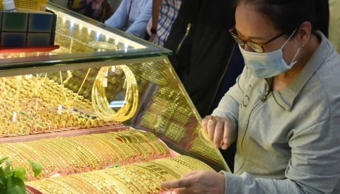 Tóm lại bao giờ giá vàng nhẫn lên giá 100 triệu đồng 1 lượng?