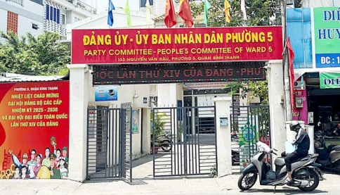 Bỏ cấp quận có trùng tên phường?