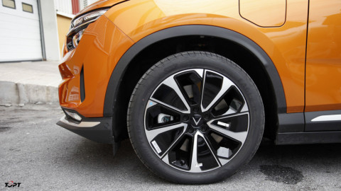 Nặng hơn xe xăng nhiều, xe điện có cần lốp đặc biệt không?