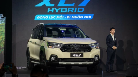 Suzuki XL 7 Hybrid ra mắt thị trường Việt Nam có gì đặc biệt với mức giá 599 triệu đồng?