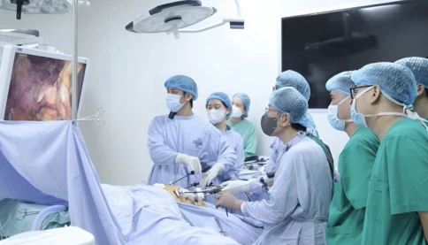 Lối sống 'Tây hóa' đẩy nhanh ung thư đại tràng