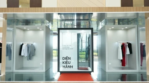 Tủ chăm sóc quần áo thông minh LG Styler thế hệ mới ra mắt tại Việt Nam: nhiều nâng cấp, tích hợp cả bàn là hơi nước cầm tay