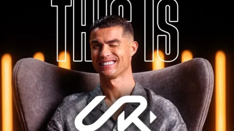 Ronaldo lập kỷ lục, YouTube trao tặng món quà "trong mơ" khiến ai cũng ghen tỵ