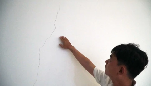 Choáng! Gần 350 căn hộ tại một chung cư ở TPHCM bị nứt tường sau rung lắc động đất