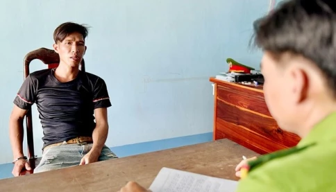 Bắt kẻ bạo hành con riêng 7 tuổi của người tình đến hôn mê