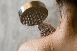 3 vị trí trên cơ thể dễ bị bỏ quên khi tắm