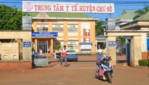 Công an điều tra vụ việc hành hung bác sĩ sau câu nói "mày biết tao là ai không"