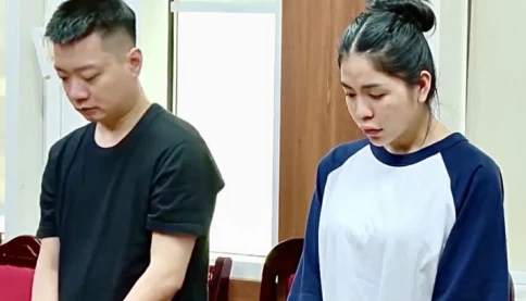 Hằng du mục khóc đã quá muộn rồi!