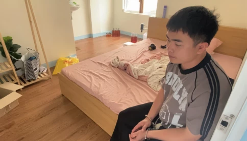 Khách liên tiếp mua nhiều đá lạnh, chủ nhà nghỉ hỏi ChatGPT rồi báo công an