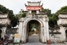 Ngôi đền thiêng là nơi Trần Hưng Đạo đặt kho lương thực nuôi binh sĩ nằm ở đâu?