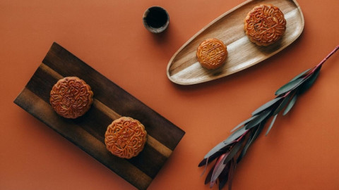 Những người không nên ăn bánh trung thu