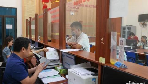 Bộ Nội vụ: Công chức trẻ, tài năng có thể được thăng chức không qua quy hoạch