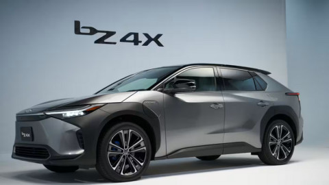 Xe điện hết sốt thật rồi: Toyota vừa thông báo giảm tốc độ sản xuất xe EV