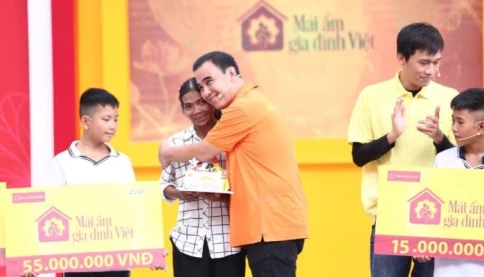 Tập đoàn Hoa Sen và MC Quyền Linh – Ai đang "mất nhiều hơn"?